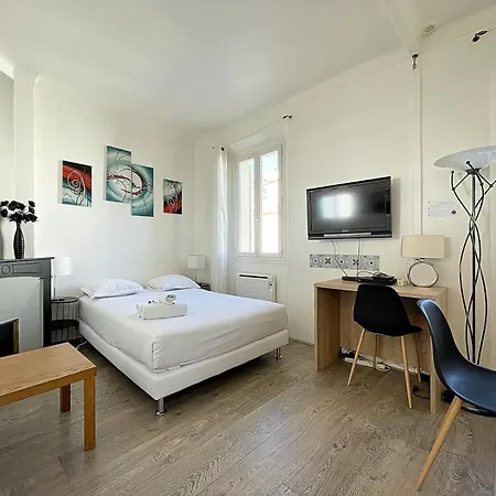 Viva Riviera - 10 Rue Florian