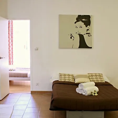 Viva Riviera - 10 Rue Florian * Cannes